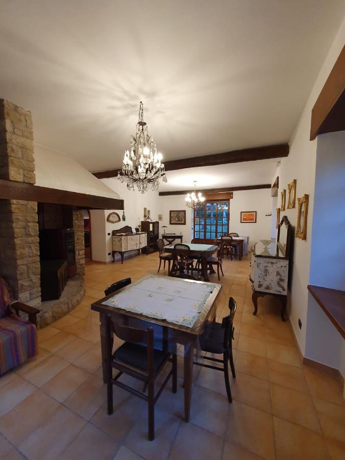 B&B Calecatine Rocca di Botte Buitenkant foto