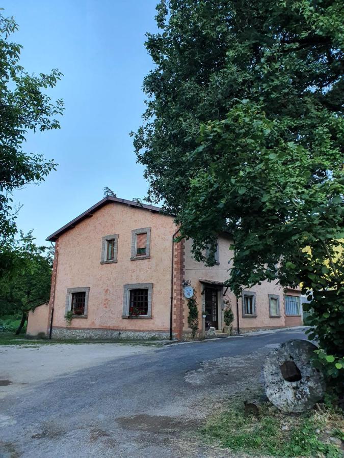 B&B Calecatine Rocca di Botte Buitenkant foto