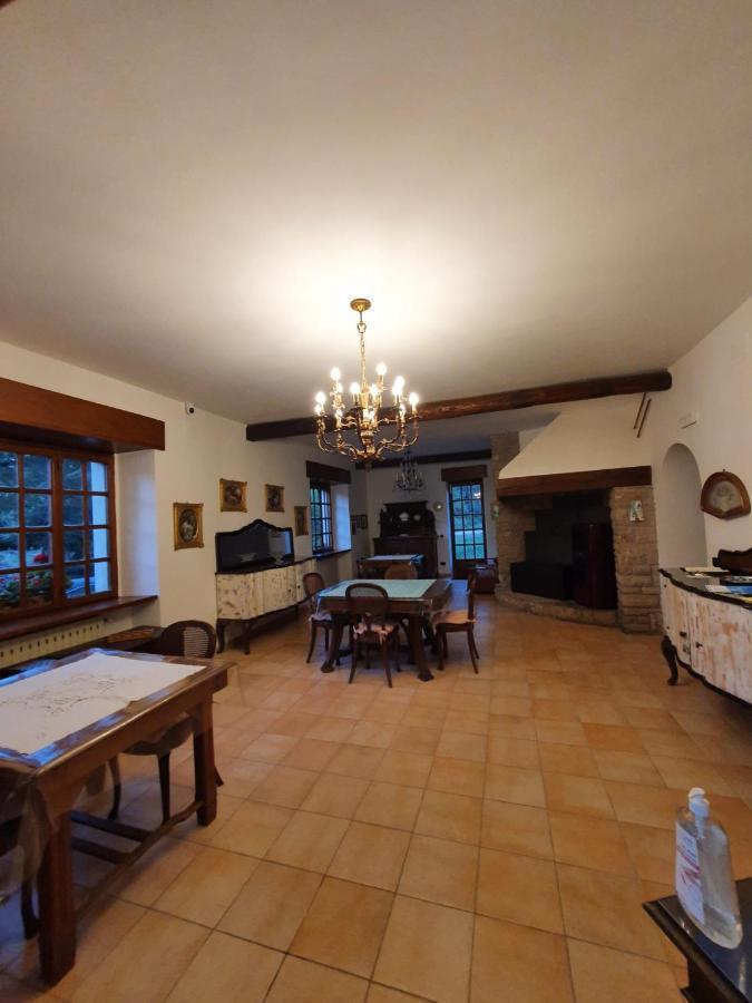 B&B Calecatine Rocca di Botte Buitenkant foto