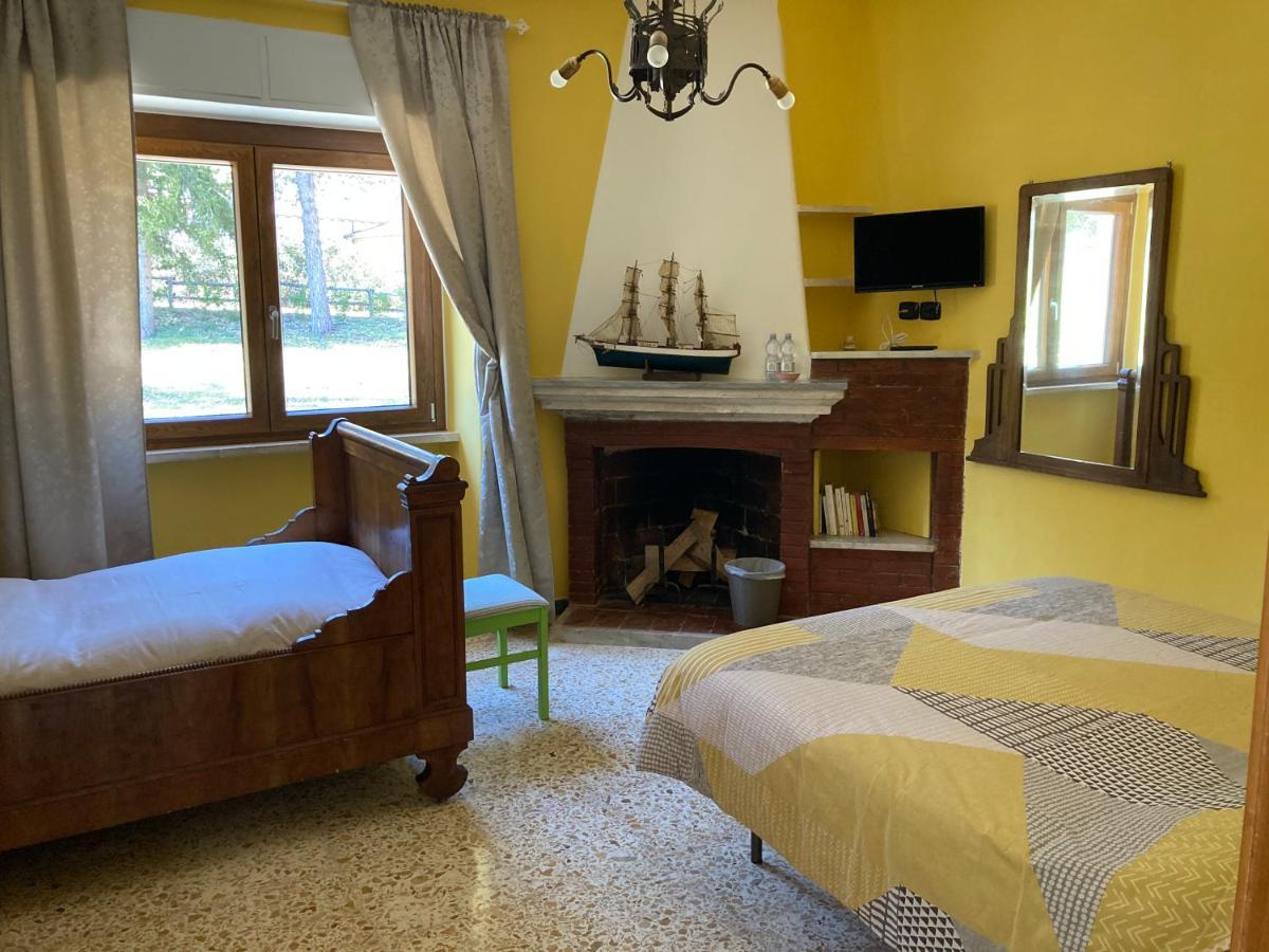B&B Calecatine Rocca di Botte Buitenkant foto