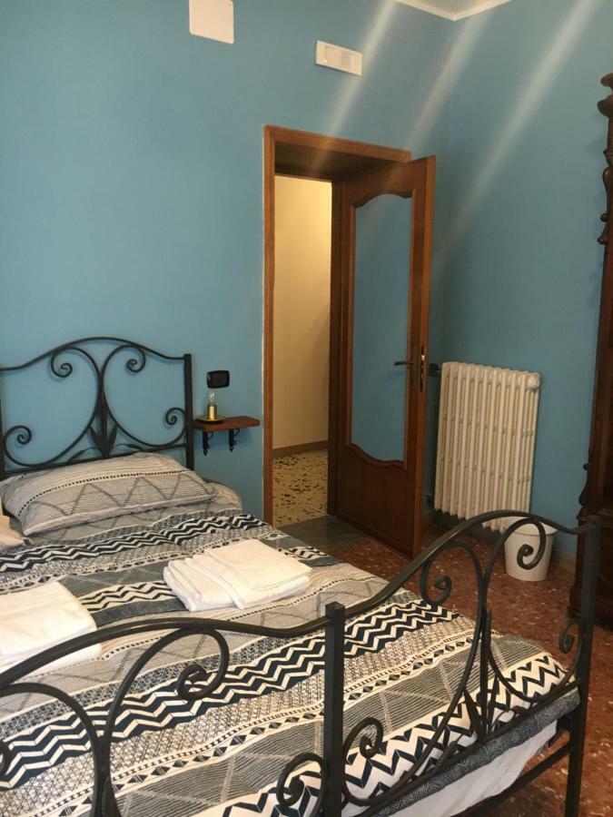 B&B Calecatine Rocca di Botte Buitenkant foto